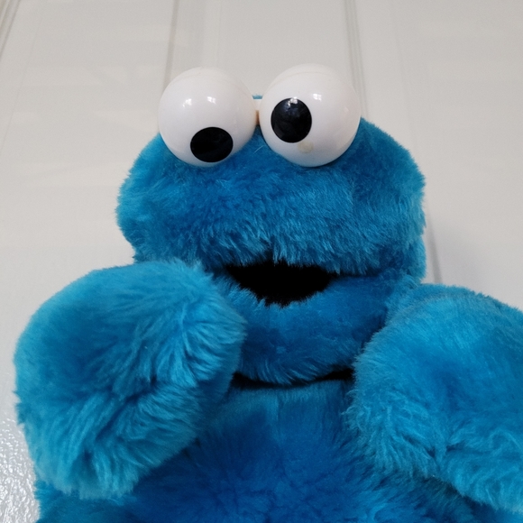 Vintage 1997 Cookie Monster Plush Backpack - Picture 2 of 14